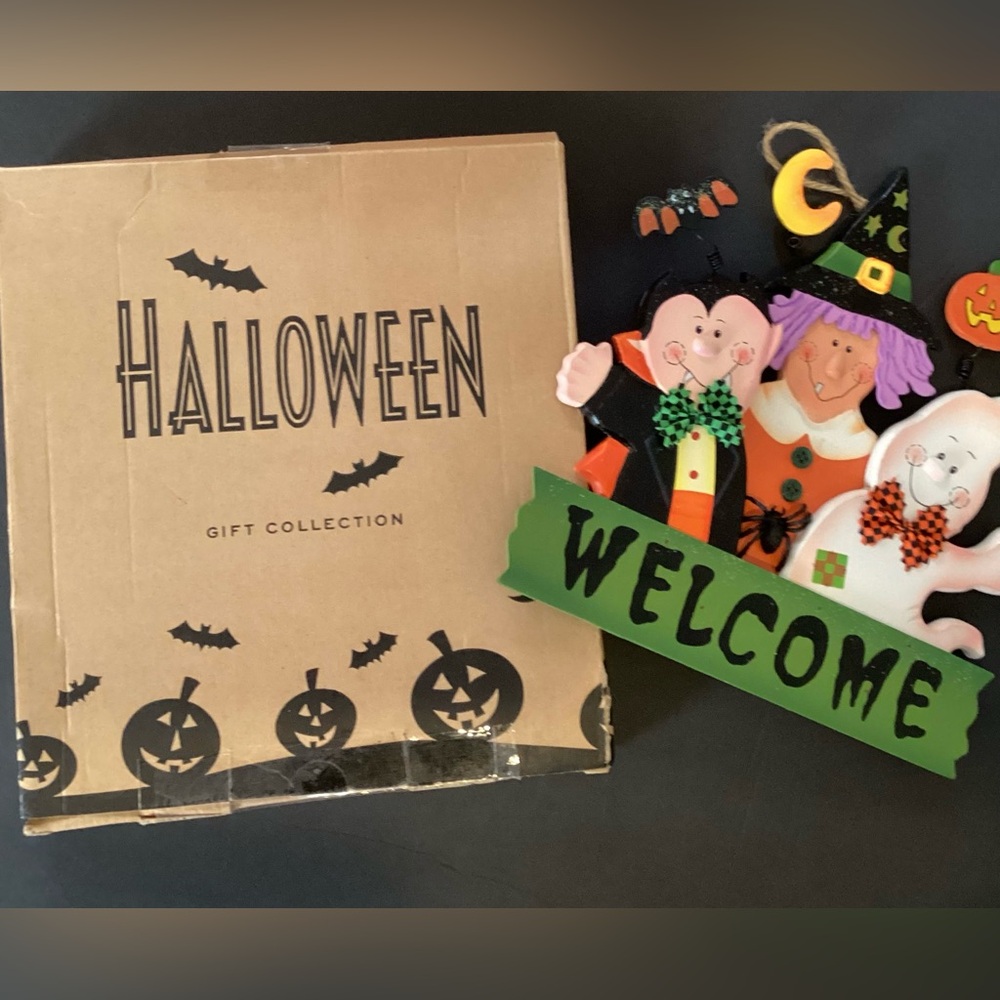VTG AVON 1997 Halloween Welcome Wooden Door Hanger. - Picture 9 of 14